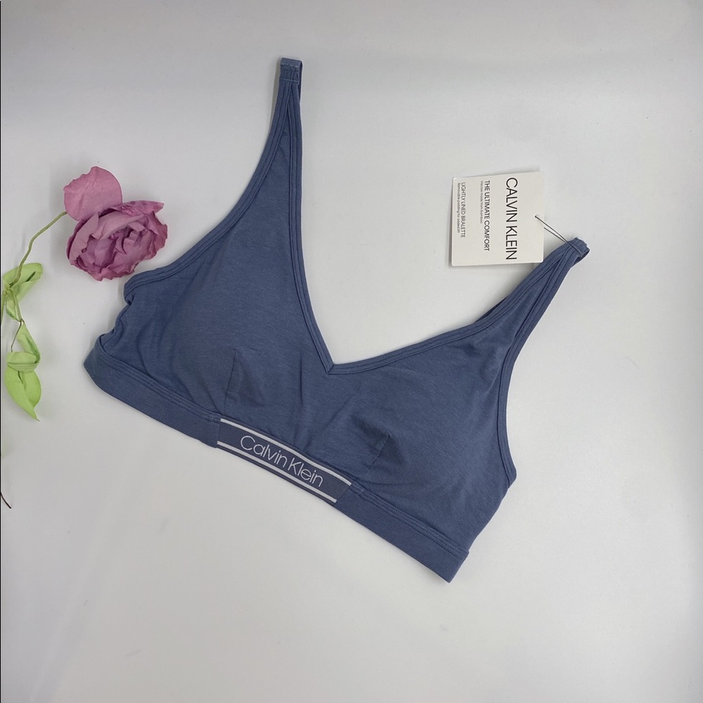 NWT Calvin Klein Ultimate Padded Bralette